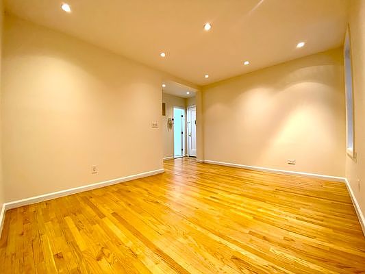 3rd image of 539 E 78th St APT 2E