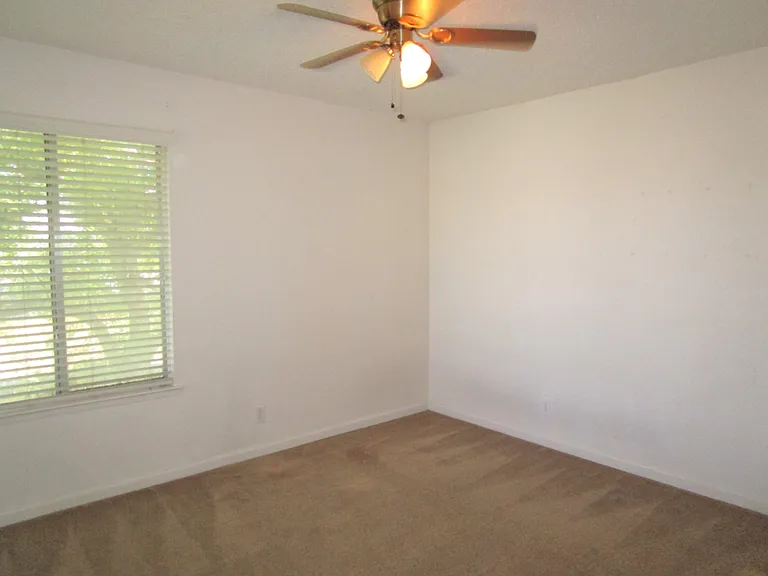 1061 N White St #C — Photo 8
