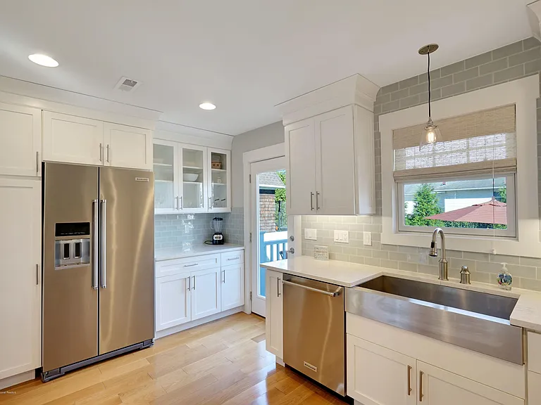 172 Osborne Ave — Photo 11