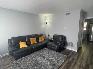 317 Old Vineyard Rd #317, Winston Salem, NC 27104