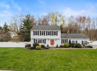 795 Rustic Ln, Cheshire, CT 06410
