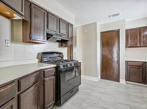 3rd image of 2537 Jarrot Dr