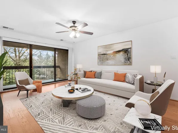 565 Florida Ave APT 202, Herndon, VA 20170