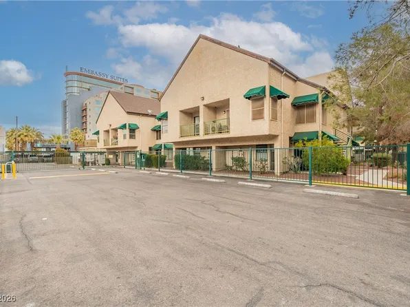 450 Elm Dr Unit 206, Las Vegas, NV 89169