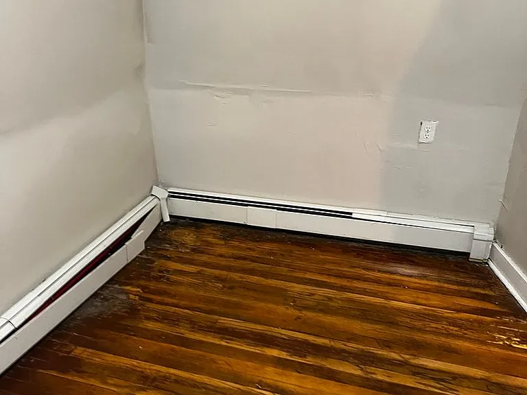 138 Morton Avenue — Photo 6