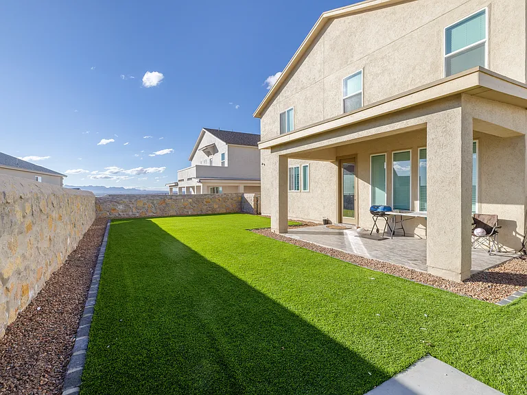 12804 De La Rosa Ave — Photo 46