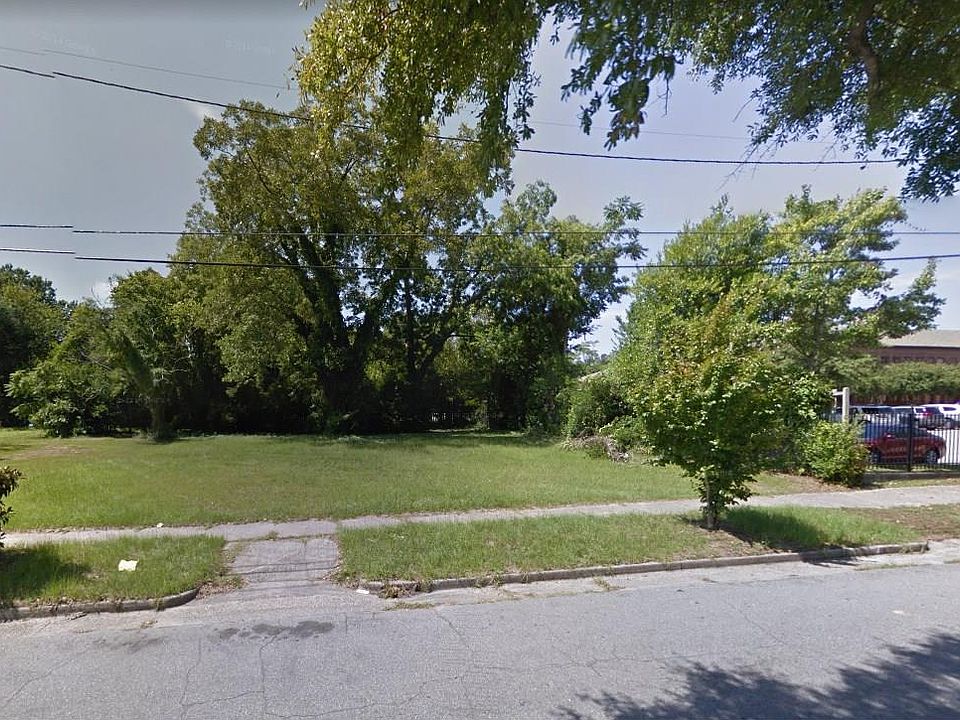 2nd image of 1203 Oak St