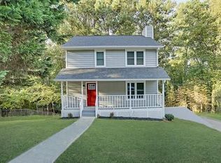 1307 Williamsburg Ln, Norcross, GA 30093