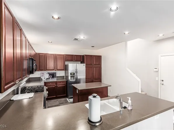 3636 Metter St, Las Vegas, NV 89129