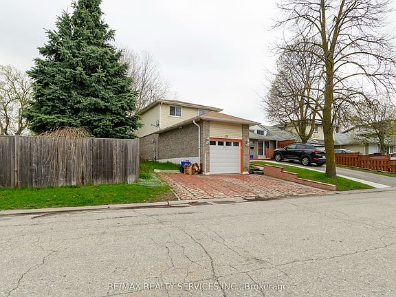 2nd image of 238 Linden Dr