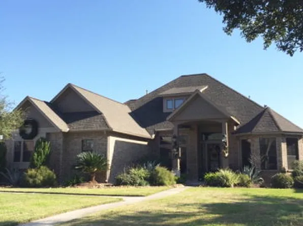 1012 Heritage Oaks Dr, Angleton, TX 77515