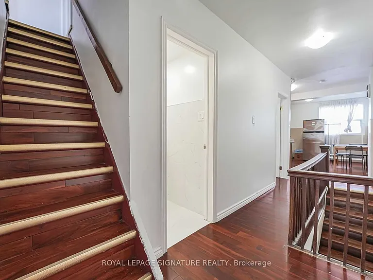 80 Markham St — Photo 3