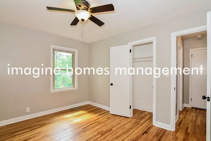 7801 Division St — Photo 11