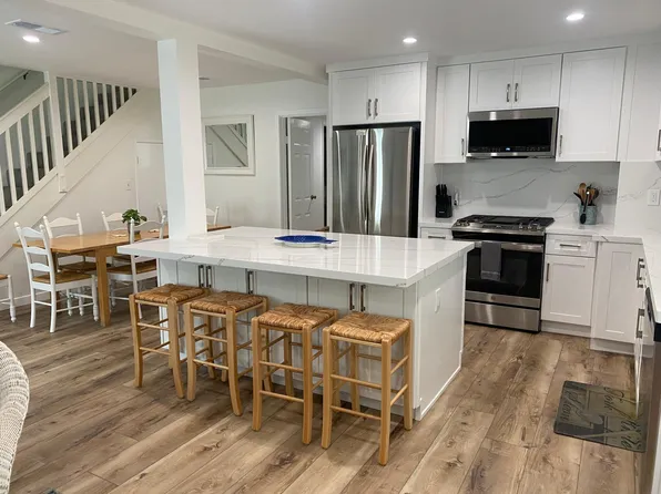 116 46th St APT A, Newport Beach, CA 92663