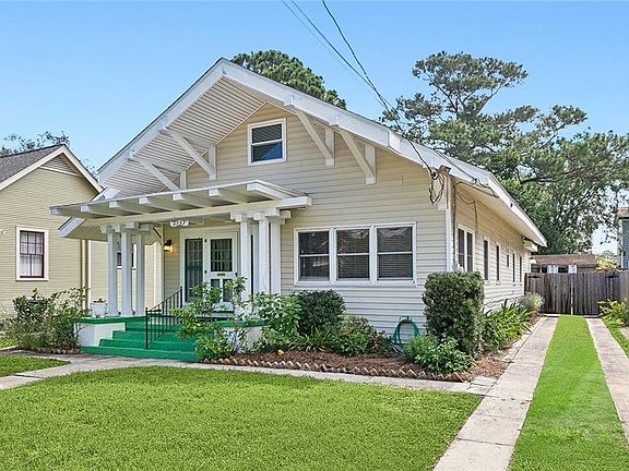 2nd image of 4757 Music St