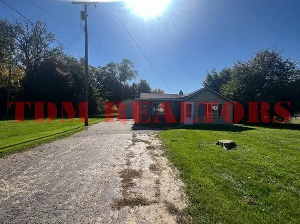 3366 E Pierson Rd, Flint, MI 48506