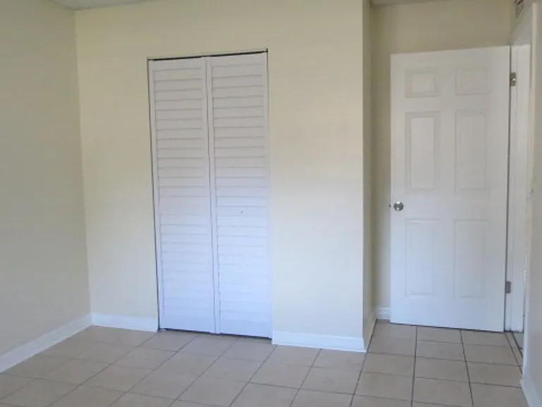 605 Northlake Blvd #48 — Photo 7