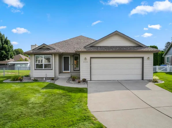 3111 S Early Dawn Ct, Veradale, WA 99037