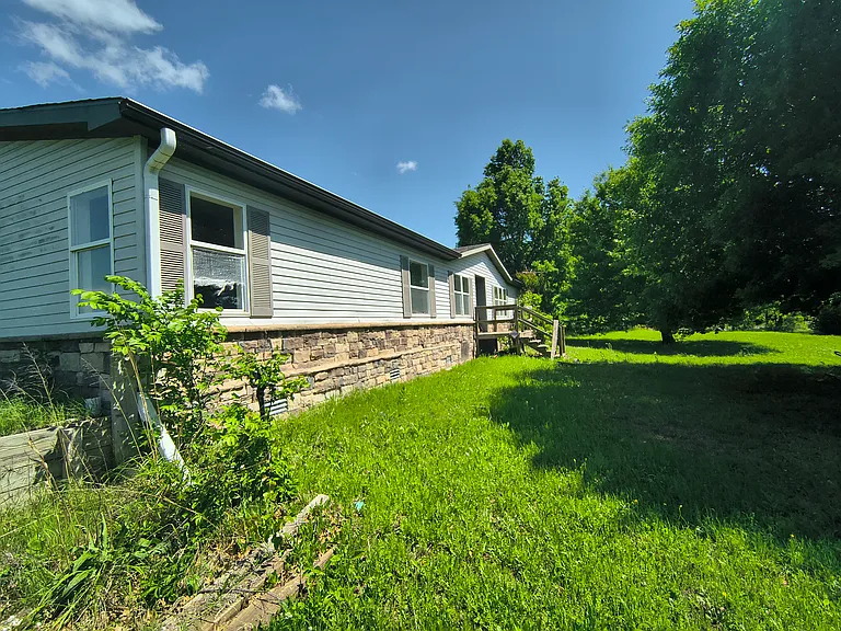 4735 E County Road 74 — Photo 3