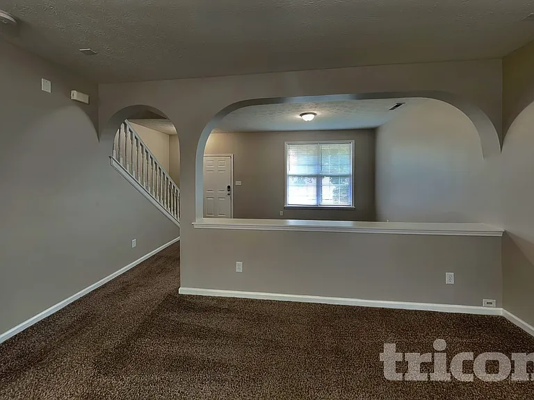 5330 Himalayan Dr — Photo 3