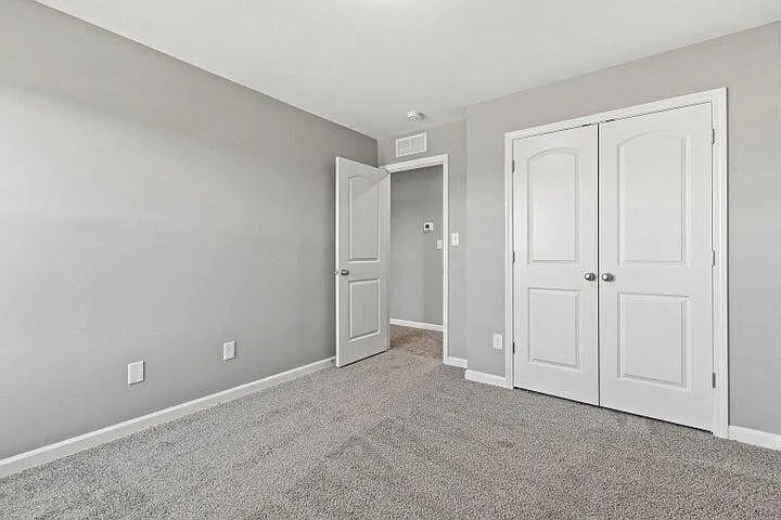 227 Krauss Dr — Photo 9