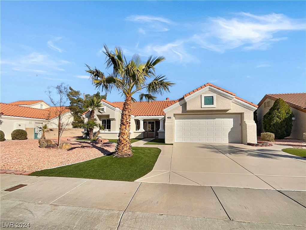 2816 Golfside Dr