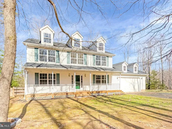 12227 Hawks Ln, Midland, VA 22728