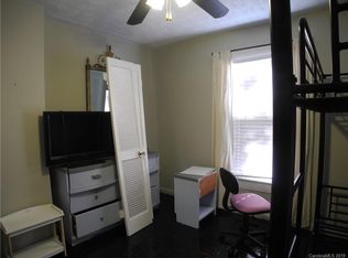 765 7th Ave SE #15-17, Hickory, NC 28602