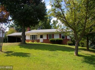 604 Gahle Ct, Westminster, MD 21157