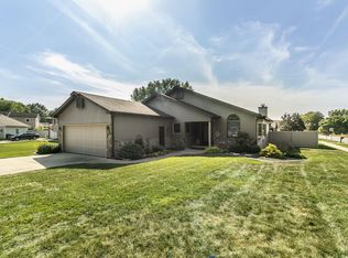 506 Oxford Cir, Griffith, IN