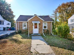 95 Garfield Ave, Woburn, MA 01801
