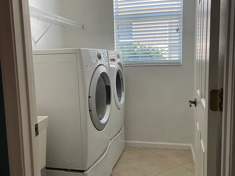 19419 Red Sky Ct — Photo 15