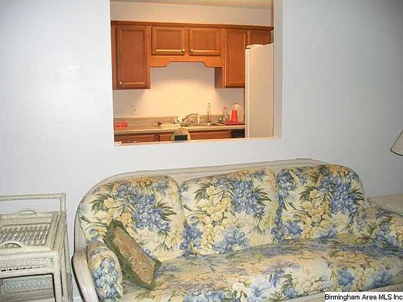 4th image of 1169 Glasgow St