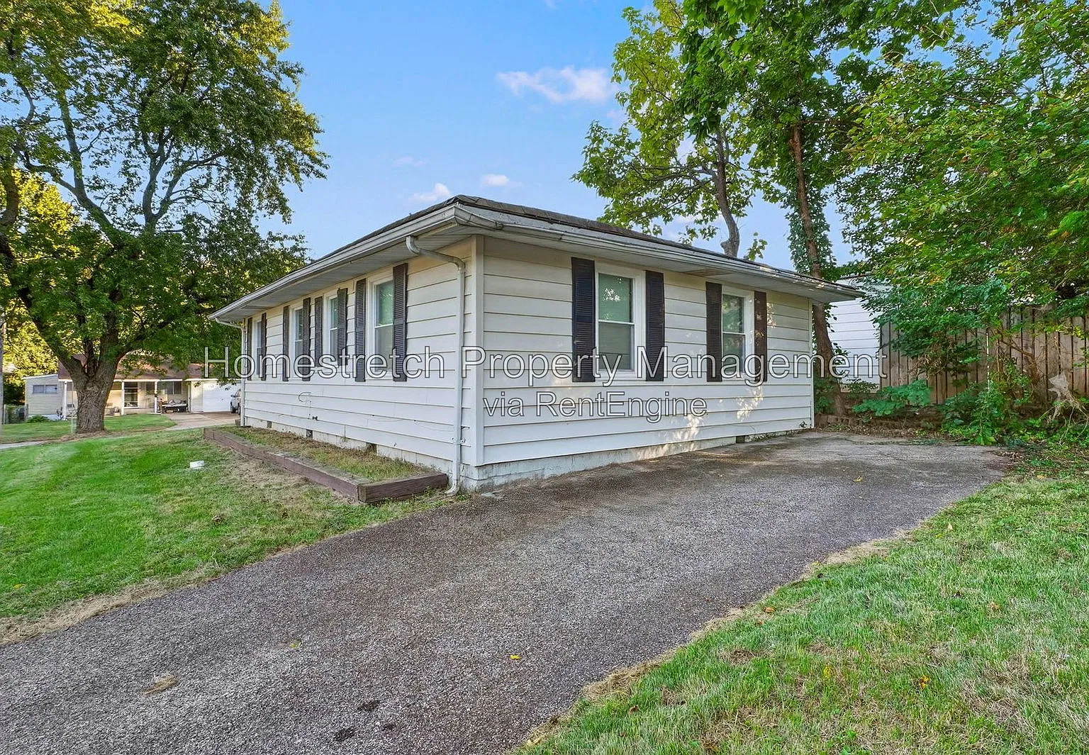 2 bed, 1.0 bath, 864 sqft, $1,175 — Photo 4