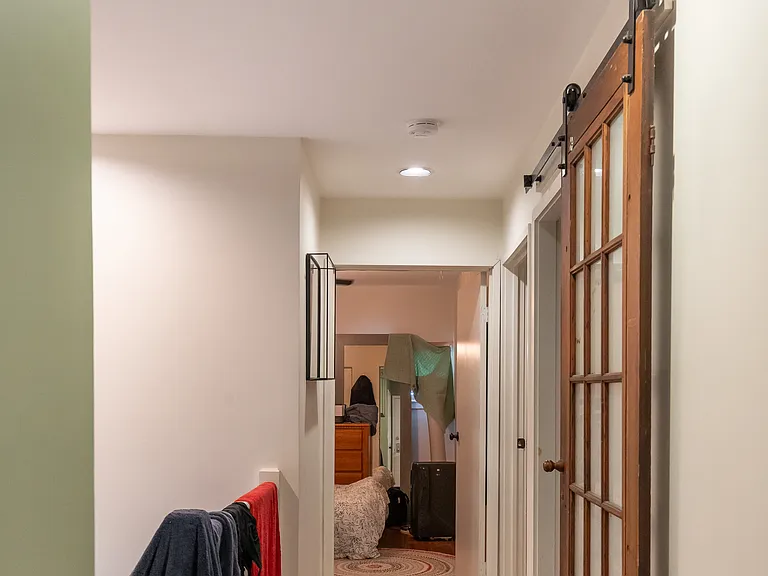240 Heath St #8 — Photo 21