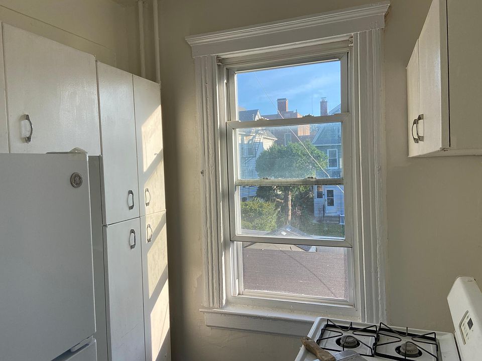 1st image of 6 Lafayette St Floor 2