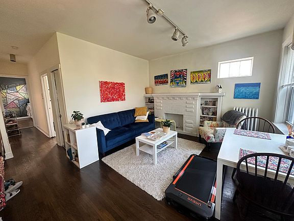 3rd image of 4000 N Kenmore Ave APT 3N