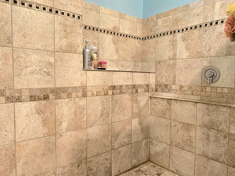 419 S Rosser Ave — Photo 24