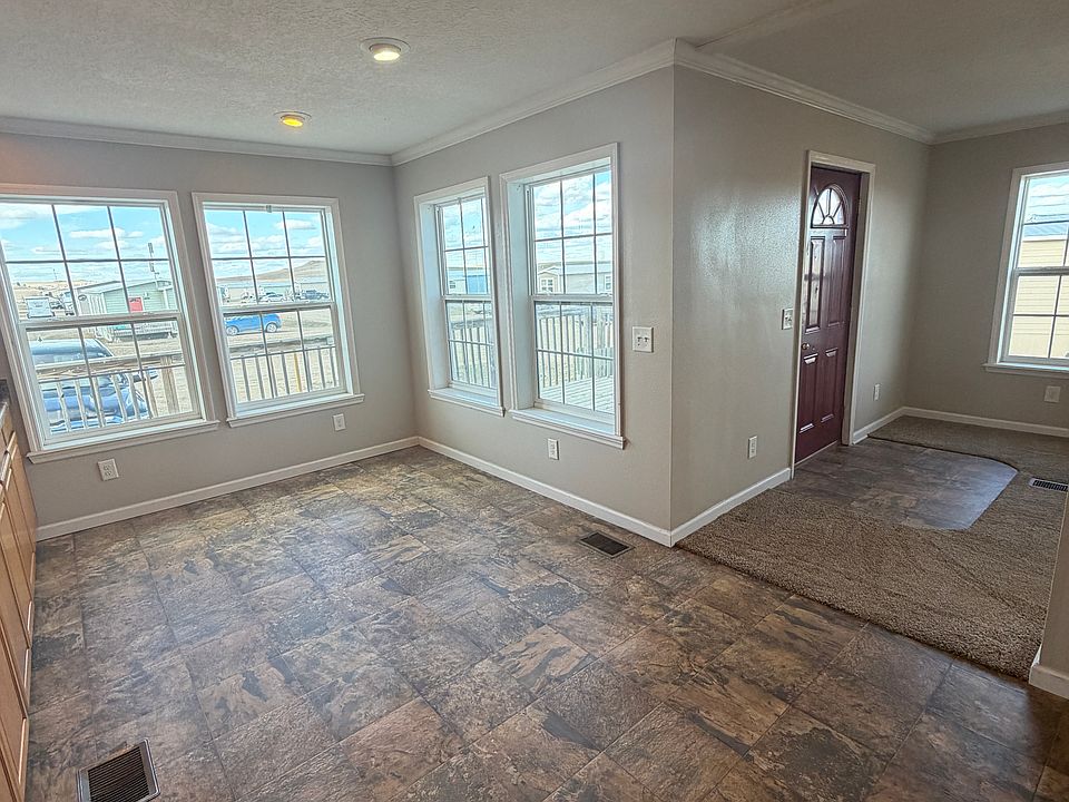 2nd image of 14260 Hillview Estates Dr