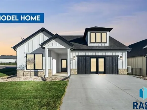1628 Rosemary Ave, Sioux Falls, SD 57110