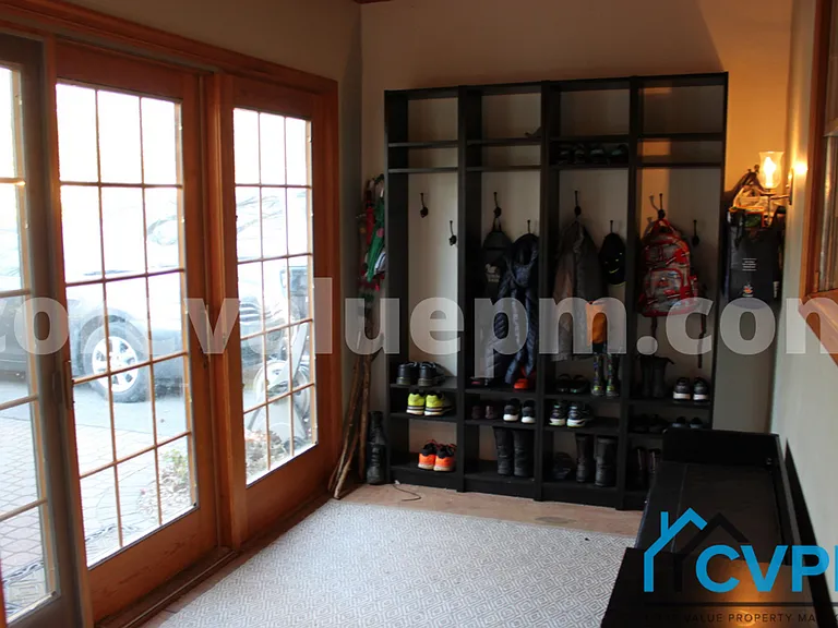 1771 Crofton Pkwy — Photo 3
