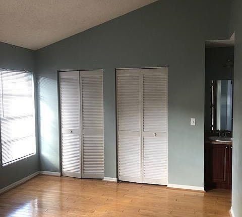 4th image of 12710 Trowbridge Ln