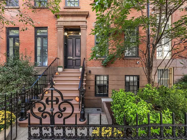 112 W 13th St, New York, NY 10011