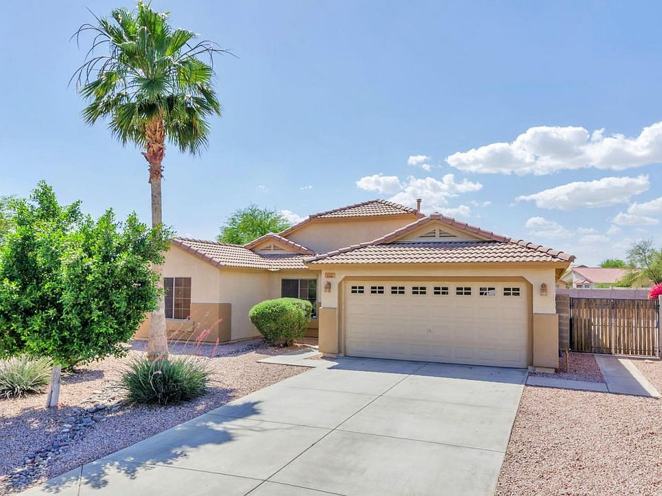 2206 S 112th Ln-large-001-5-Front Exteri