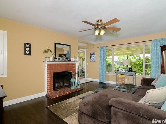 3rd image of 4900 McGlashan St