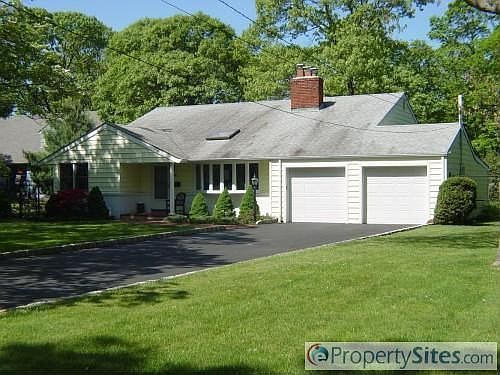 1st image of 84 Hollins Ln