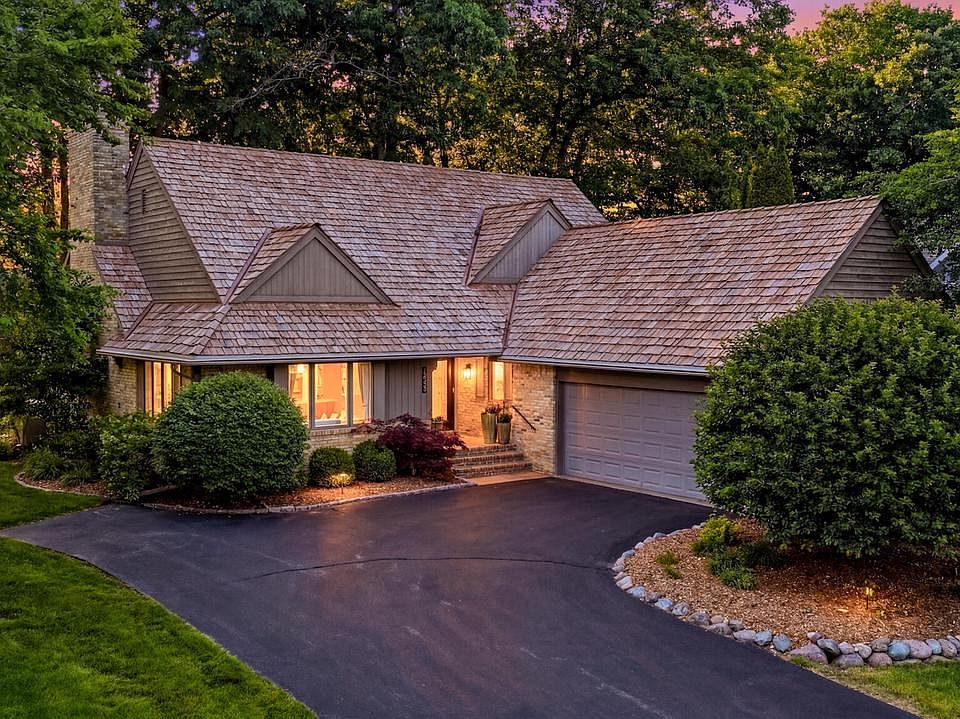 1st image of 12337 N Fairway Heights DRIVE