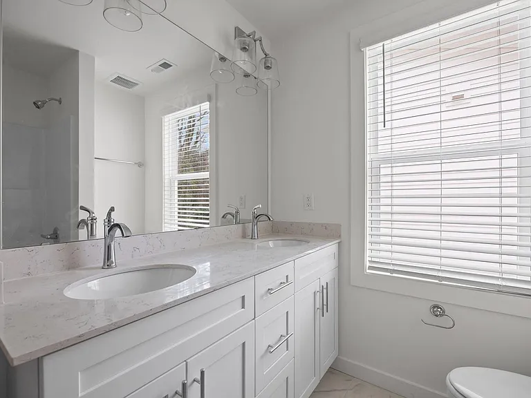 2811 Wilcox Pl — Photo 6