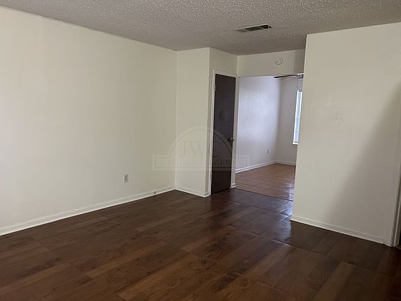 4th image of 3808 Charolais Dr APT C