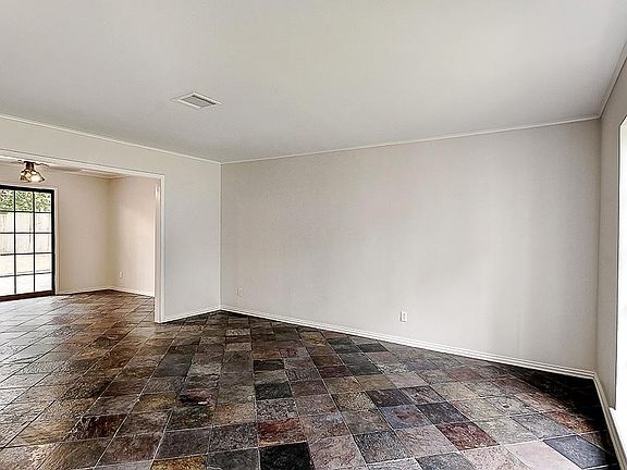2nd image of 11214 Pecan Creek Dr